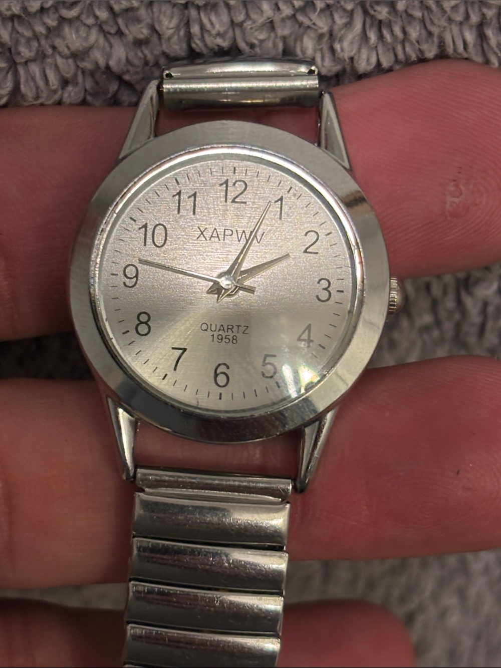 Silver Quartz Watch — Silver Stainless Steel Bracelet